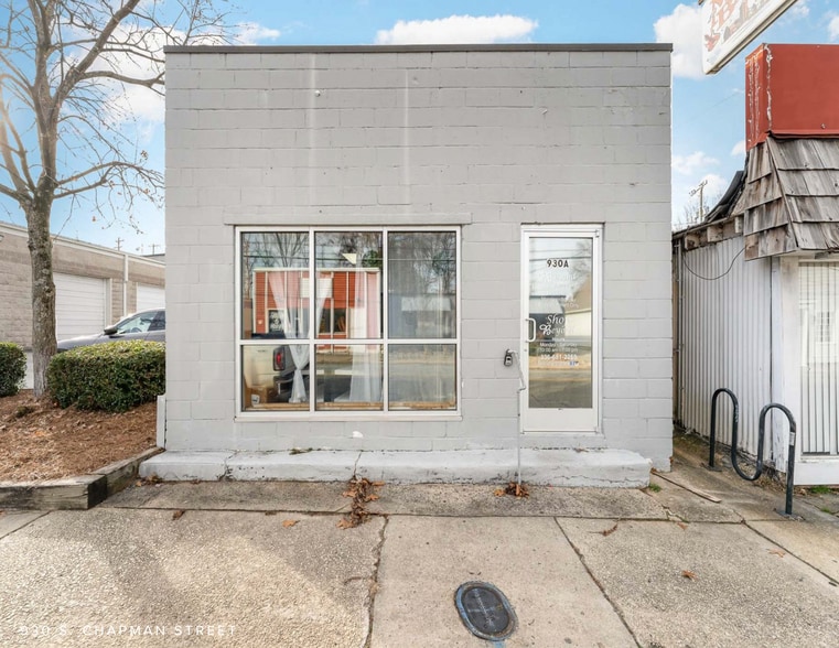 930-932 N Chapman St, Greensboro, NC for sale - Primary Photo - Image 2 of 14