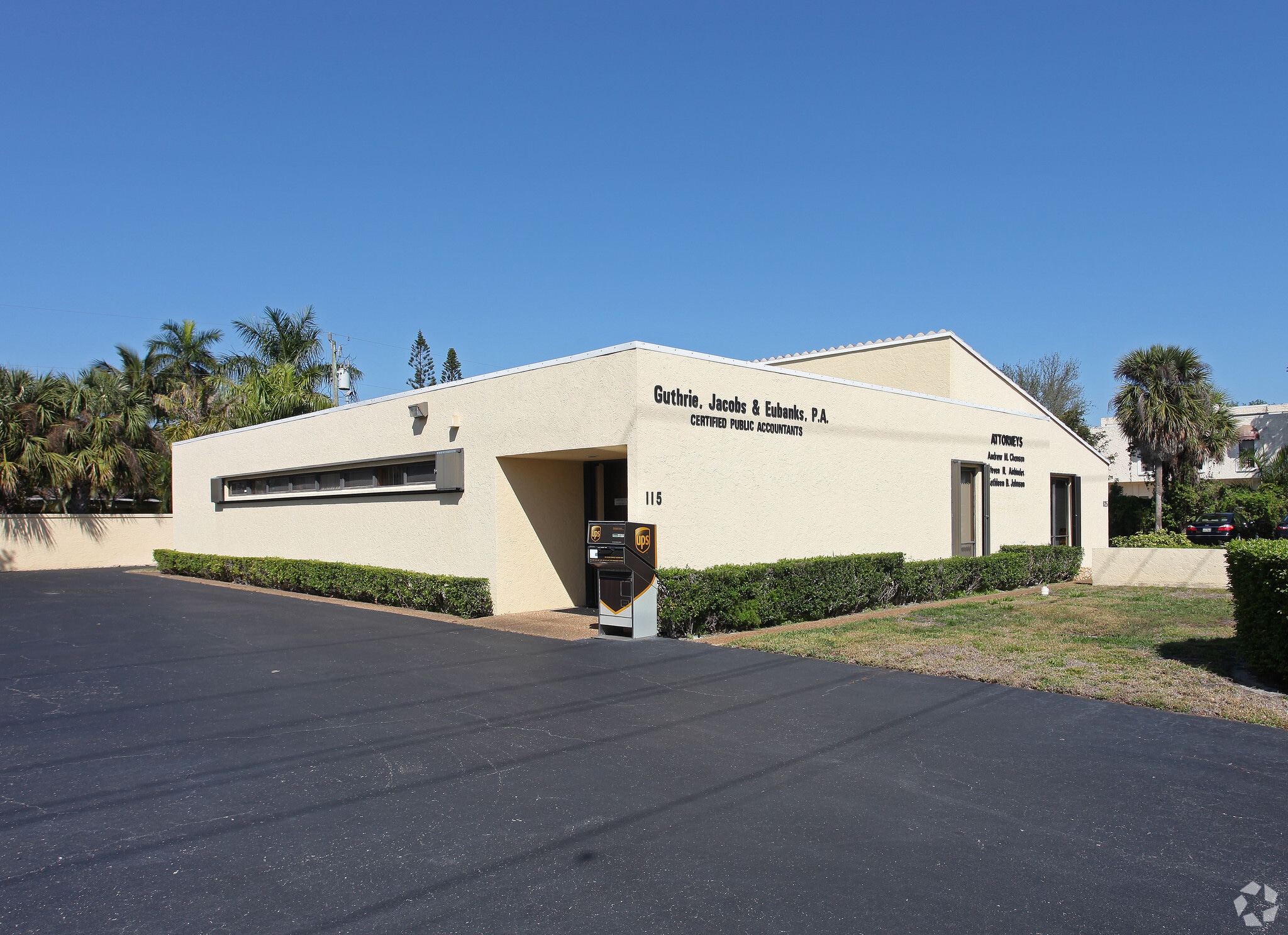 115-125 N Crawford Blvd, Boca Raton, FL for lease Primary Photo- Image 1 of 4