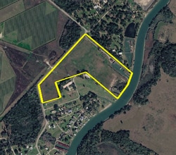 6111 County Road 203, Liverpool, TX - Aerial map view