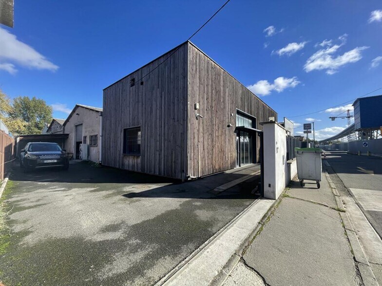 Industrial in Toulouse for sale - Building Photo - Image 1 of 1