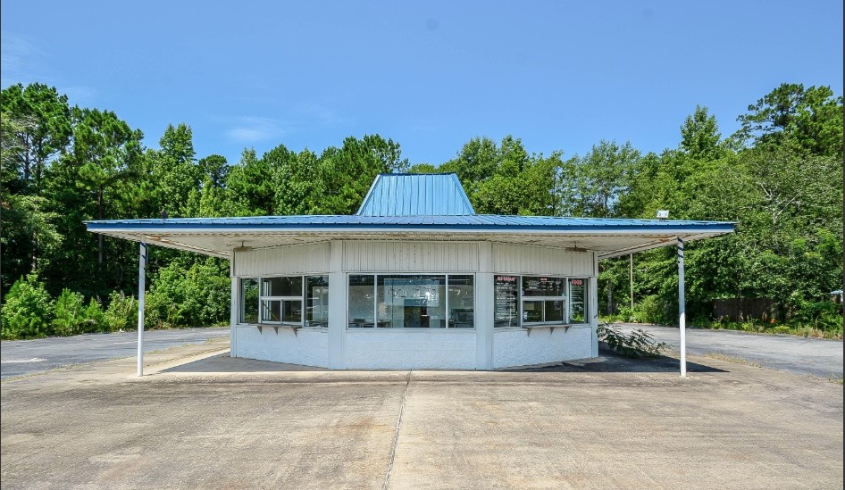 6888 Highway 49, Dadeville, AL à vendre - Photo principale - Image 1 de 1