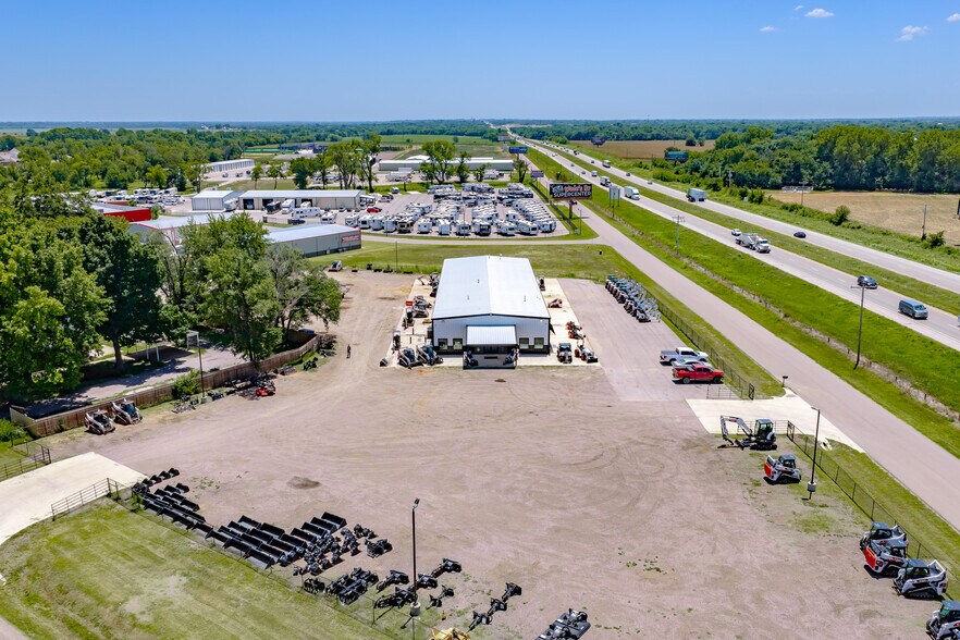127 Ray Goldsby Ave, Goldsby, OK à vendre - Photo du bâtiment - Image 3 de 11