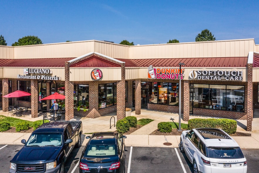 2946A-Q-2952A-K Chain Bridge Rd, Oakton, VA for lease - Building Photo - Image 1 of 58