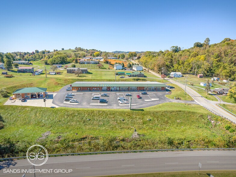 445 Porterfield Hwy SW, Abingdon, VA for sale - Building Photo - Image 1 of 5