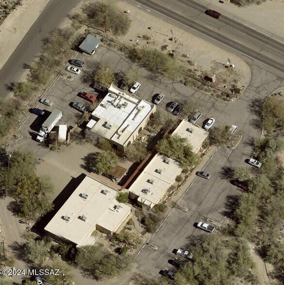 2740 S Kinney Rd, Tucson, AZ for sale - Building Photo - Image 1 of 1