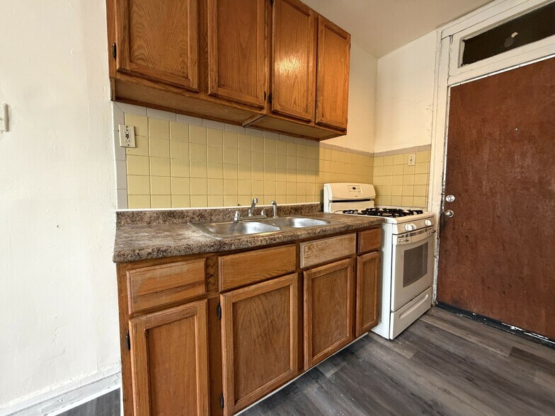 7042-7048 S Michigan, Chicago, IL à vendre - Photo du bâtiment - Image 3 de 5