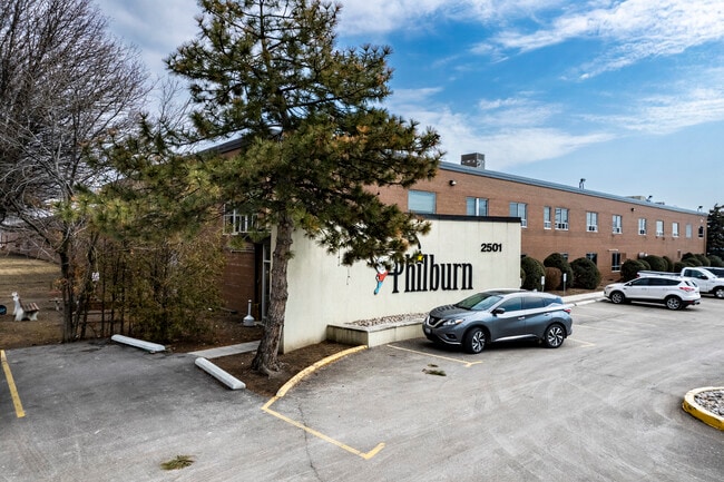 More details for 2501 Stanfield Rd, Mississauga, ON - Industrial for Lease