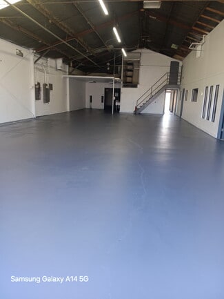 Plus de détails pour 7822 Salt Lake Ave, Cudahy, CA - Industriel à louer
