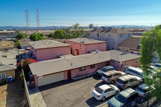 More details for 11964-11966 Runnymede St, North Hollywood, CA - Multifamily for Sale