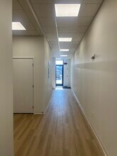 1800 Collaboration Pl, Ames, IA à louer Photo intérieure- Image 2 de 3