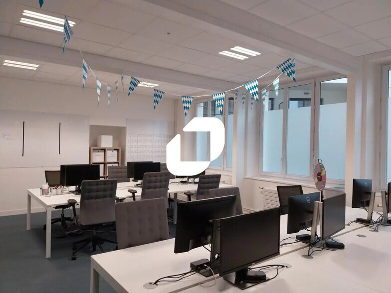 Bureau dans Nantes à louer - Photo du bâtiment - Image 1 de 19