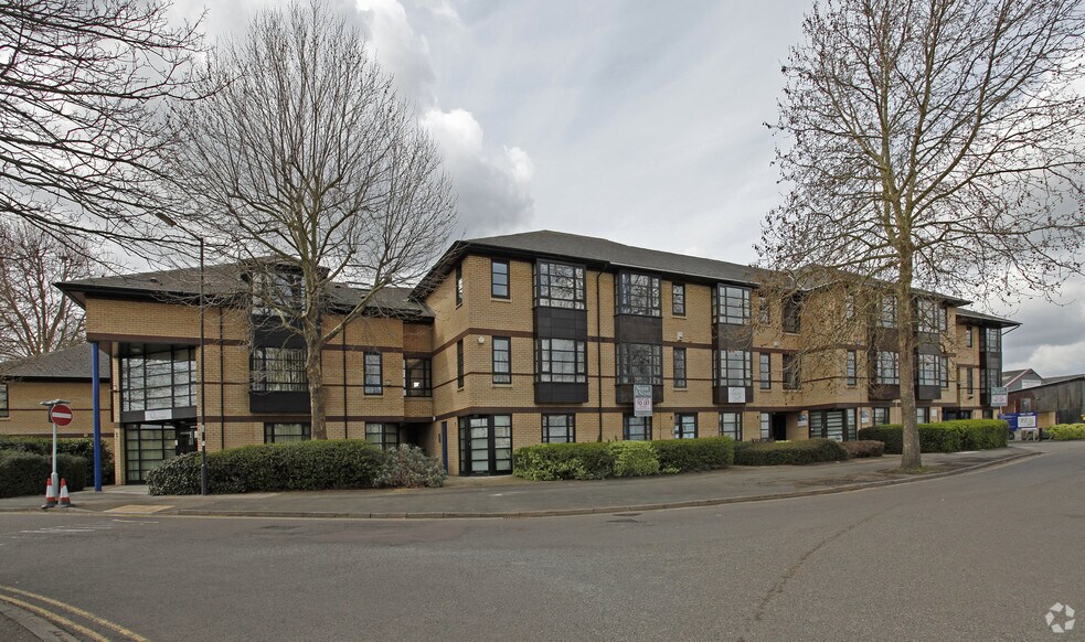 Swann Rd, Cambridge à vendre - Photo principale - Image 1 de 1