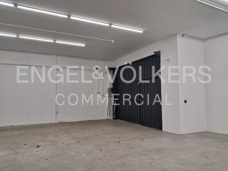 Industrial in Alcorcón, Madrid for lease - Building Photo - Image 1 of 2