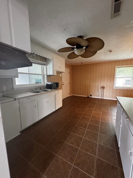 3095 Hartford Hwy, Dothan, AL à vendre - Photo intérieure - Image 2 de 8
