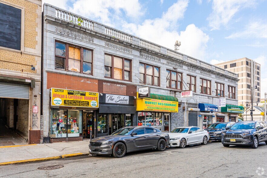278-282 Washington St, Newark, NJ à louer - Photo du bâtiment - Image 2 de 4