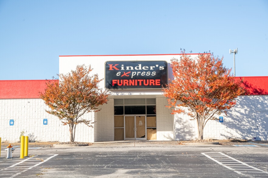 400 Direct Connection Dr, Rossville, GA à louer - Photo du bâtiment - Image 1 de 13