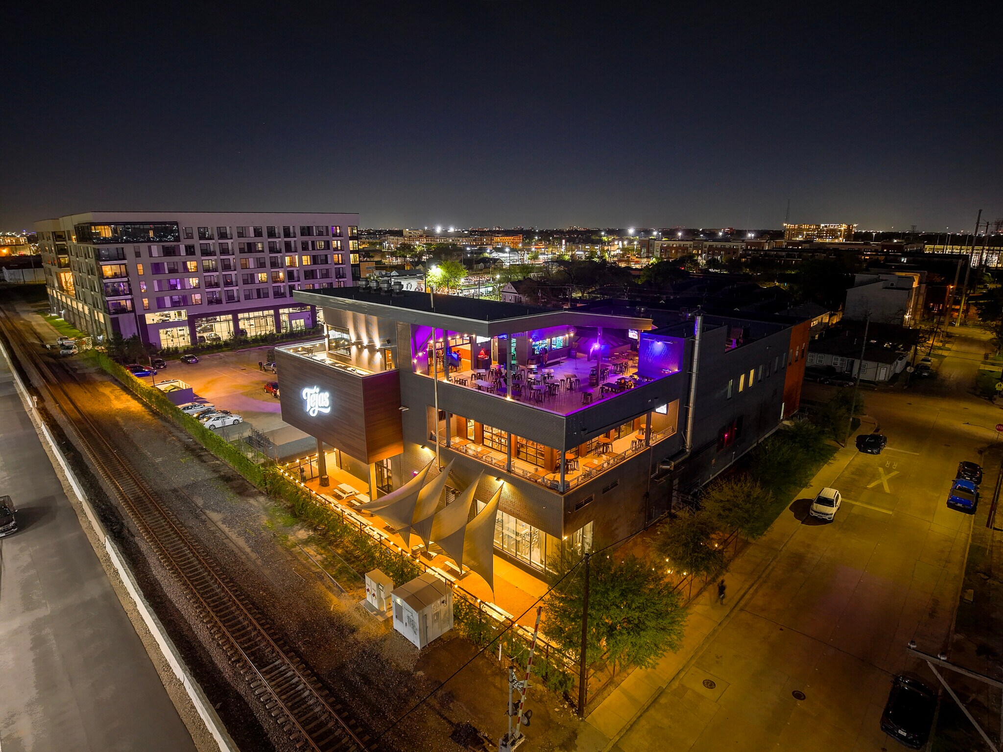 2101 Summer St, Houston, TX à louer Photo du bâtiment- Image 1 de 19