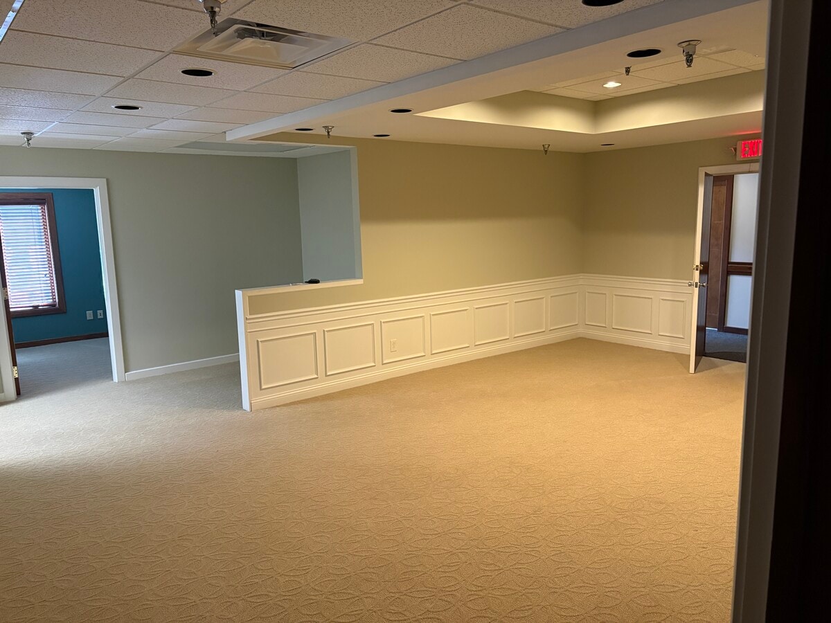 6728 Loop Rd, Centerville, OH 45459 - Unité 101 - - Photo intérieure - Image 2 of 19