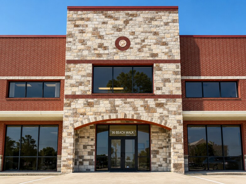 96 Beach Walk Blvd, Conroe, TX à louer - Photo du bâtiment - Image 2 de 25