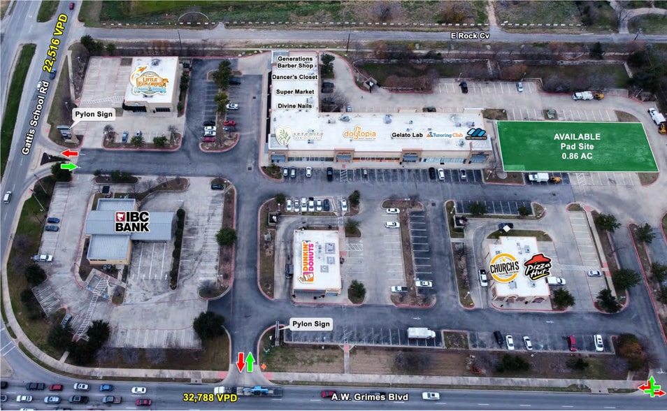 1500 S A W Grimes Blvd, Round Rock, TX à louer - Photo du bâtiment - Image 3 de 9