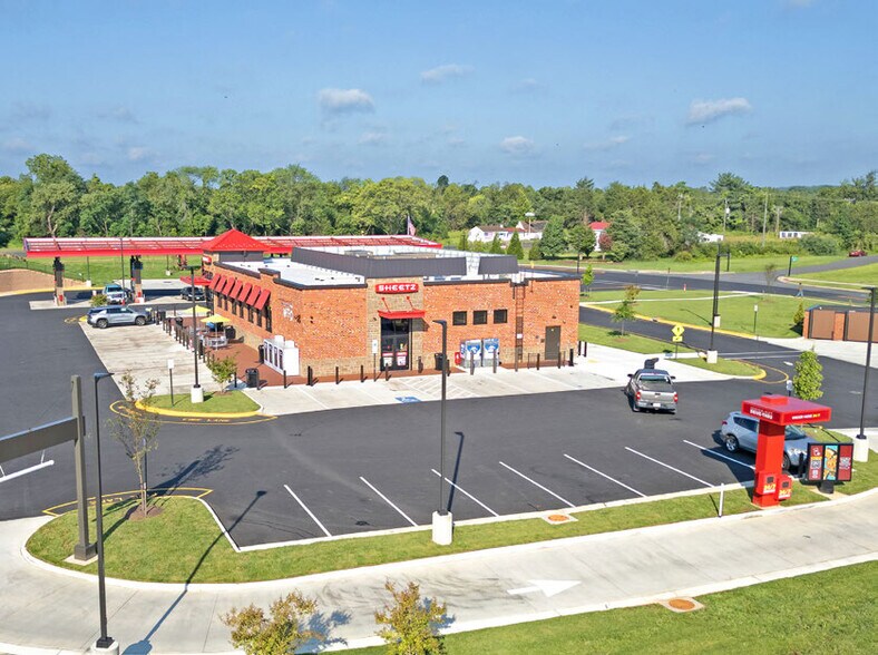 2050 New Post Blvd, Fredericksburg, VA à vendre - Photo du bâtiment - Image 2 de 7