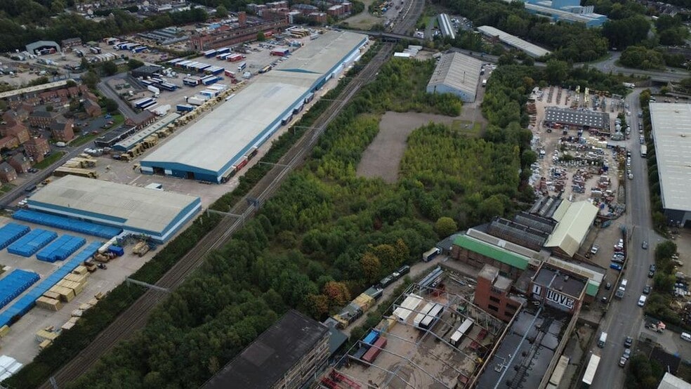 Cliff Vale Pl, Stoke On Trent à vendre - Photo du bâtiment - Image 2 de 10