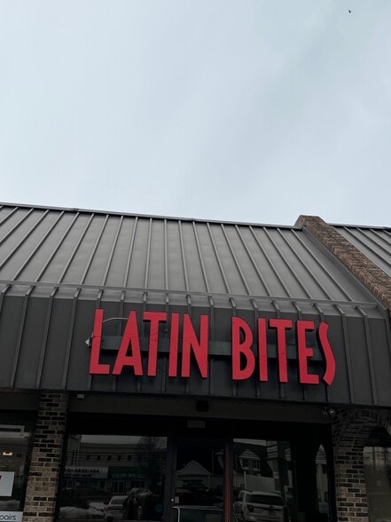 349 Us Highway 9, Englishtown, NJ for lease - Building Photo - Image 3 of 3