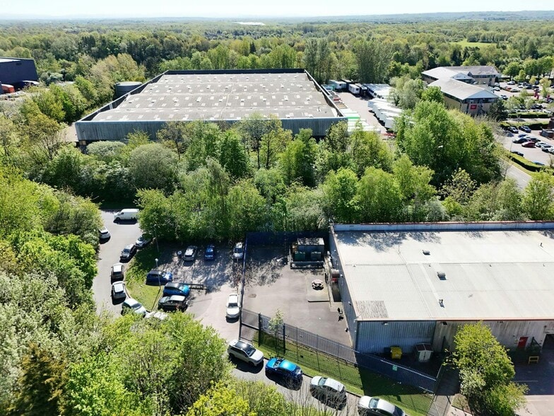 1 Leacroft Rd, Warrington for lease - Building Photo - Image 3 of 4