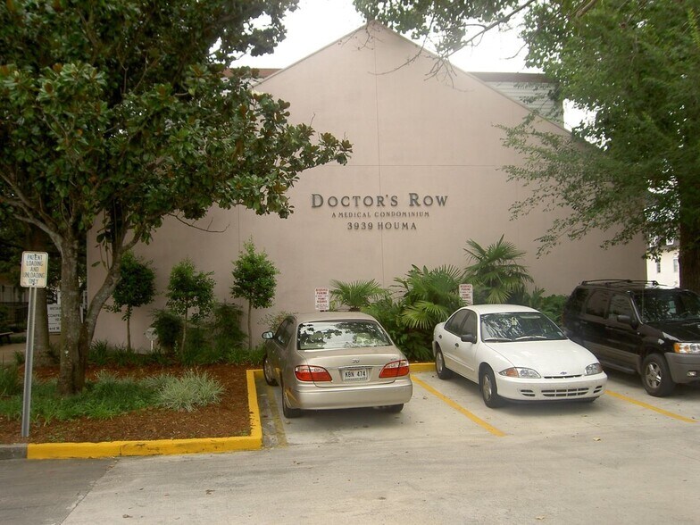 3939 Houma Blvd, Metairie, LA for sale - Building Photo - Image 2 of 11