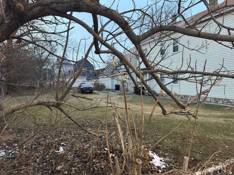 4204 Wentworth ave, Chicago, IL for sale - Building Photo - Image 2 of 5