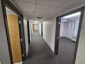 3266 N Meridian St, Indianapolis, IN for lease Interior Photo- Image 2 of 19