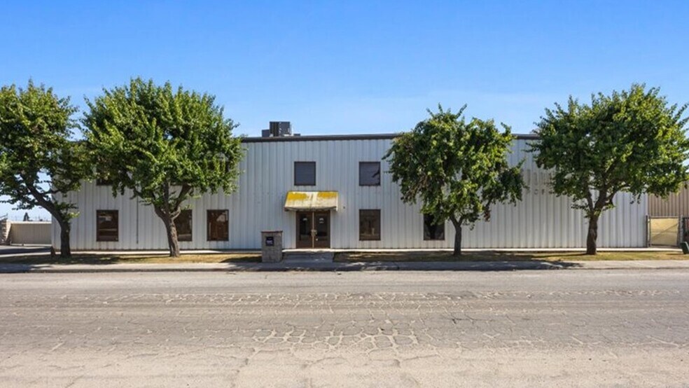 6309 Seven Seas Ave, Bakersfield, CA à louer - Photo du bâtiment - Image 2 de 26