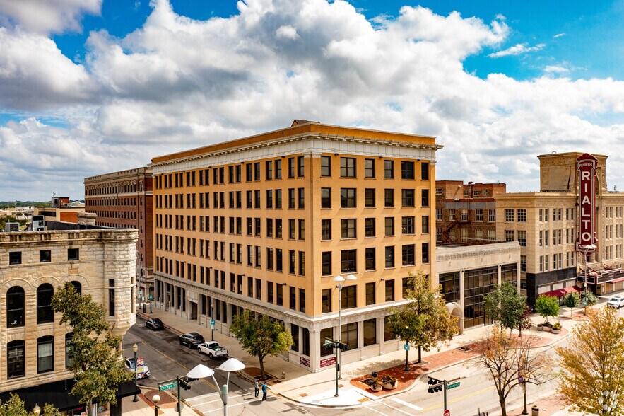 116 N Chicago St, Joliet, IL à louer - Photo du bâtiment - Image 1 de 4