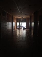 Retail in Elche, Alicante for lease Interior Photo- Image 2 of 3