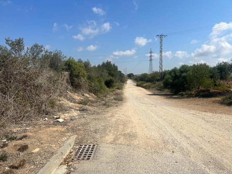 Terrain dans El Vendrell, Tarragona à vendre - Photo du bâtiment - Image 2 de 18