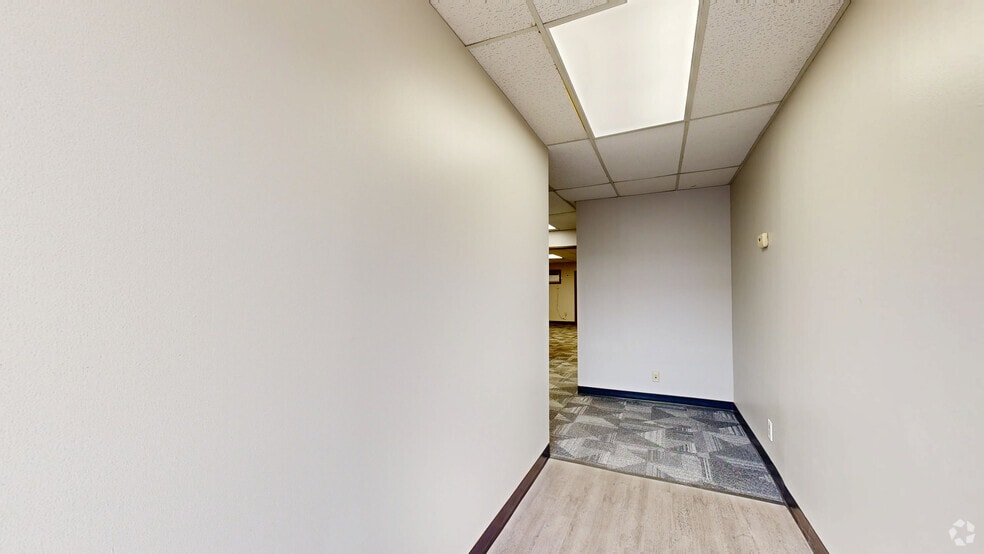 7492-7522 Reindeer Trl, San Antonio, TX for lease - Matterport 3D Scan - Image 2 of 6