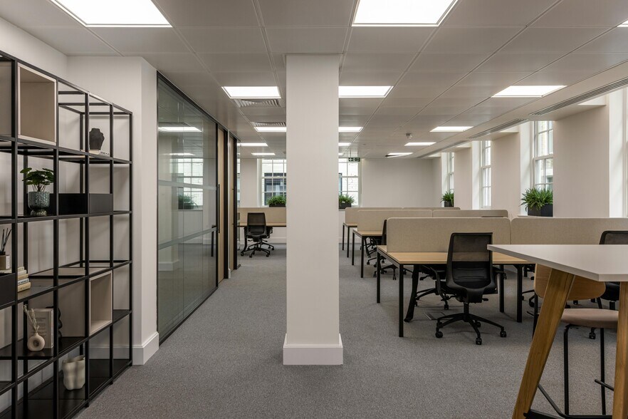 4 Matthew Parker St, London for lease - Building Photo - Image 3 of 16