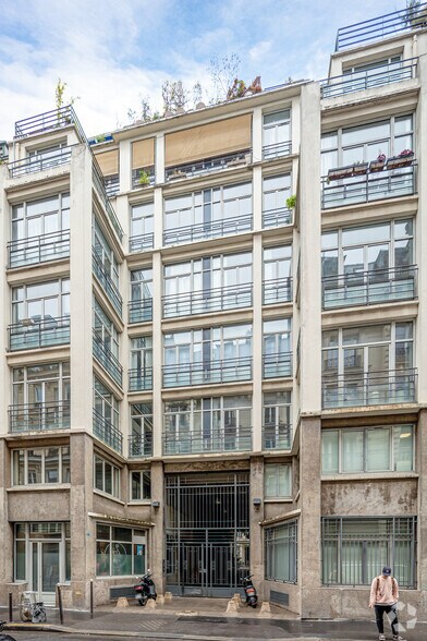 15 Rue Martel, Paris à vendre - Photo principale - Image 1 de 1