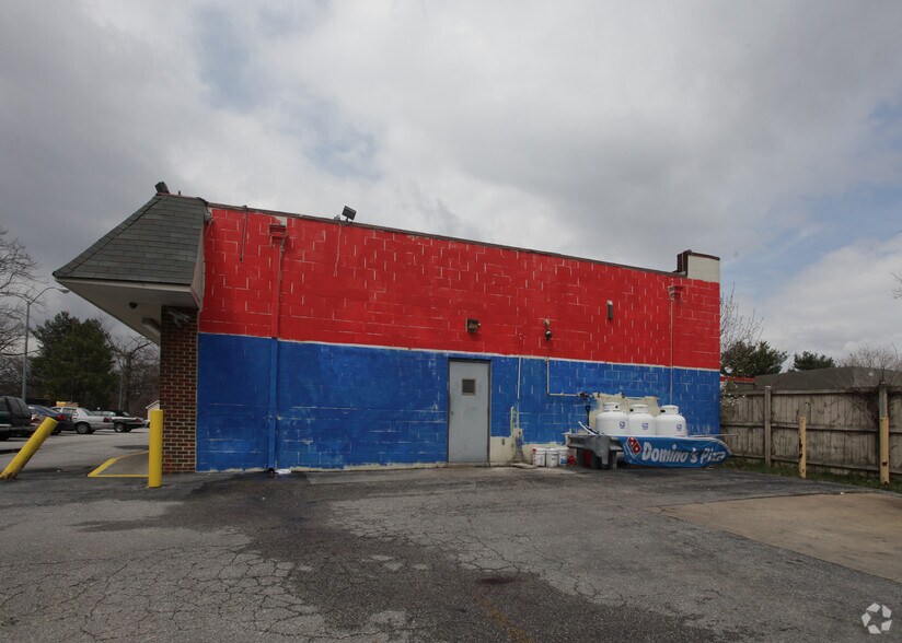 7709-7711 Sandy Spring Rd, Laurel, MD à louer - Photo du bâtiment - Image 2 de 7