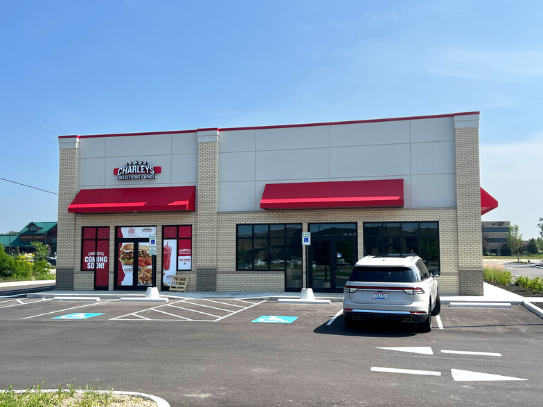 35701 Chester Rd, Avon, OH for lease - Building Photo - Image 1 of 6