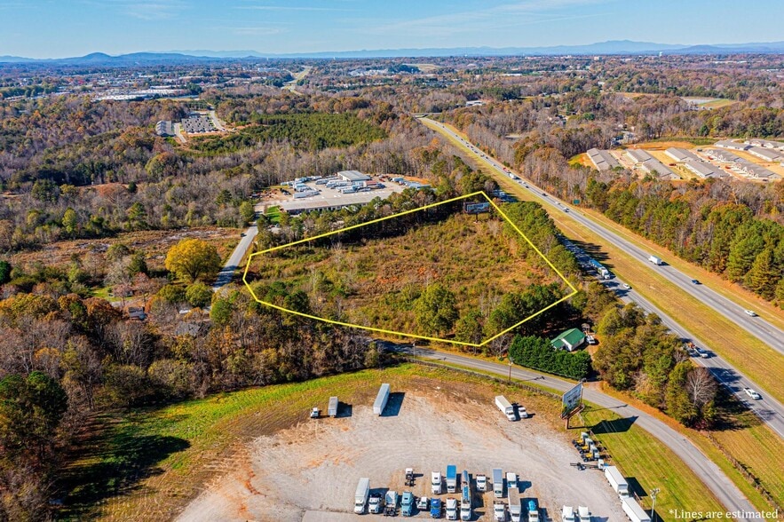 3155 15th Ave, Conover, NC à vendre - Photo du bâtiment - Image 2 de 18