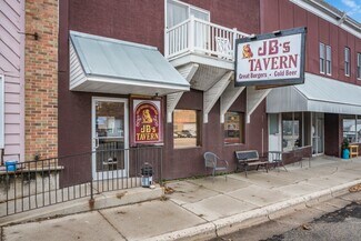 Plus de détails pour 104-112 Main St, Wanamingo, MN - Commerce de détail à vendre