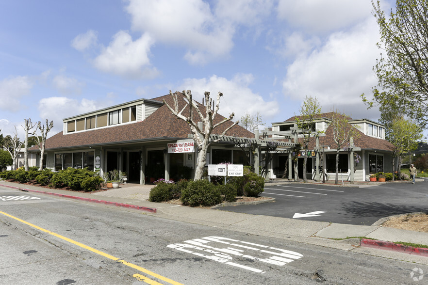 980 Magnolia Ave, Larkspur, CA for lease - Primary Photo - Image 1 of 8