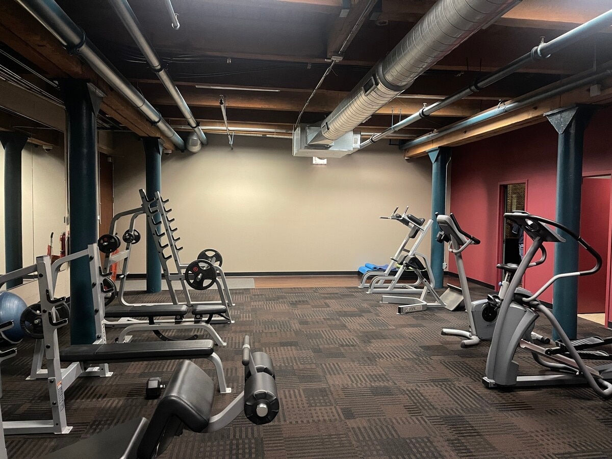 216 S Jefferson St, Chicago, IL 60661 - Unit LL3 -  - Interior Photo - Image 1 of 4