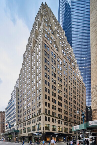 370 lexington Ave, New York, NY à louer - Photo du bâtiment - Image 1 de 6