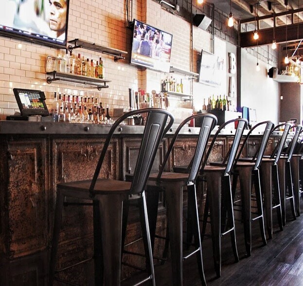 5741 Ellsworth Ave, Pittsburgh, PA à louer - Photo du bâtiment - Image 3 de 3