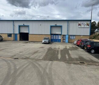 Plus de détails pour Cartwright St, Cleckheaton - Industriel à louer