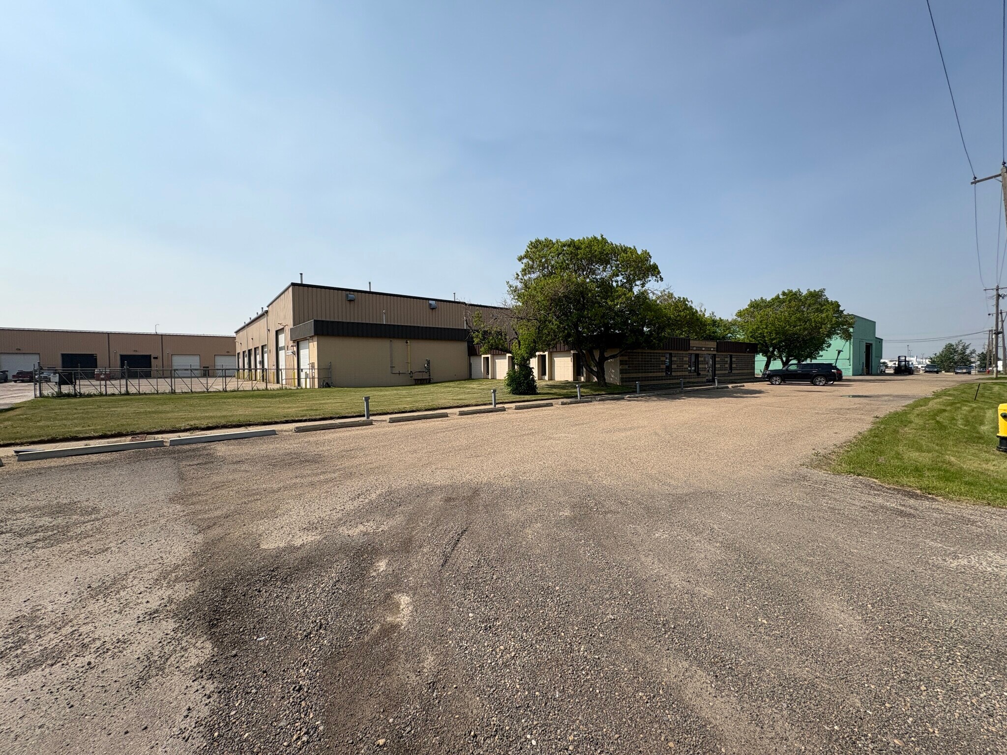 3201 84th Ave NW, Strathcona County, AB à louer Photo principale- Image 1 de 8