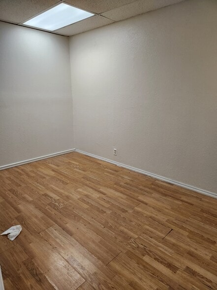 1619 Cecil Ave, Delano, CA for lease - Building Photo - Image 3 of 9