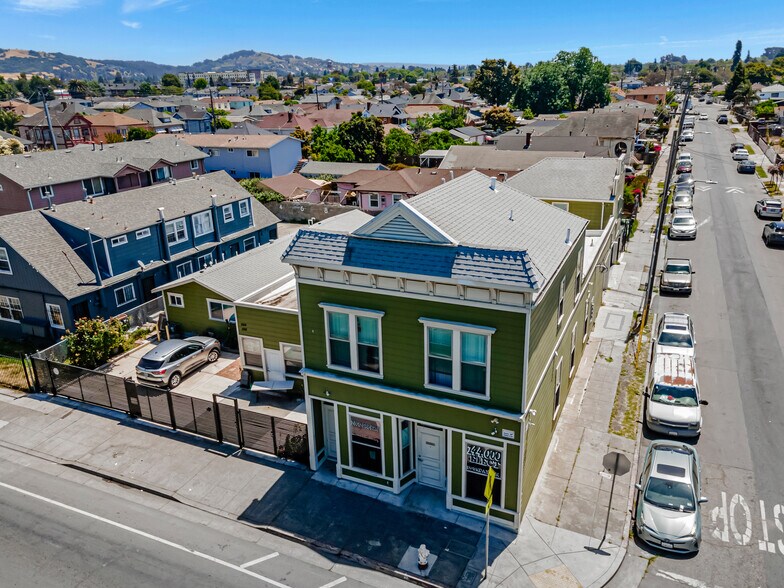 1152 98th Ave, Oakland, CA à vendre - Photo du bâtiment - Image 1 de 6